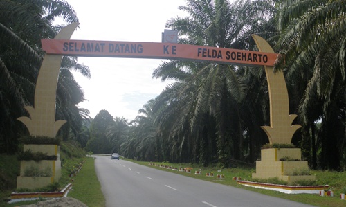 Gapura Kampong Soeharto, Gapura Felda Soeharto, Negeri Selangor, Malaysia